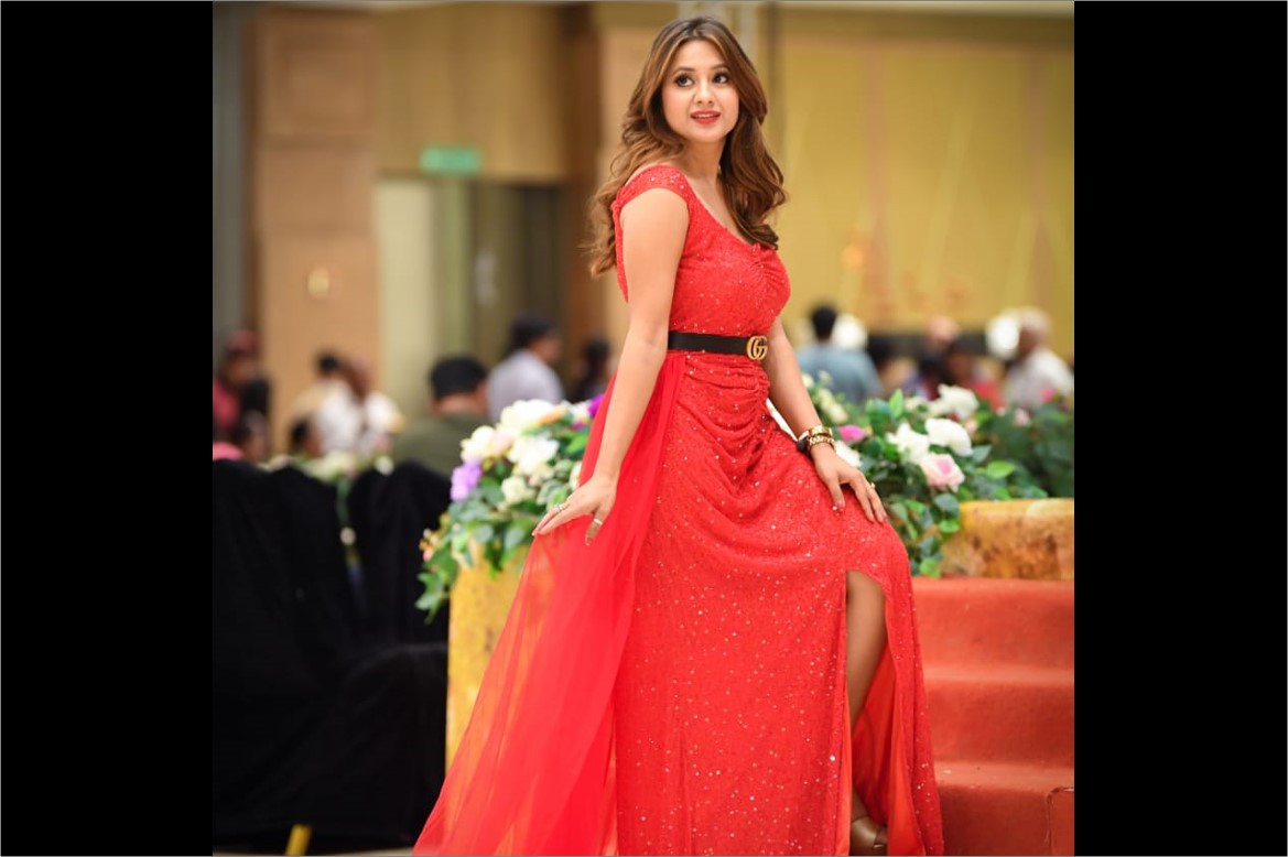 gandhinagar trade show hostess
