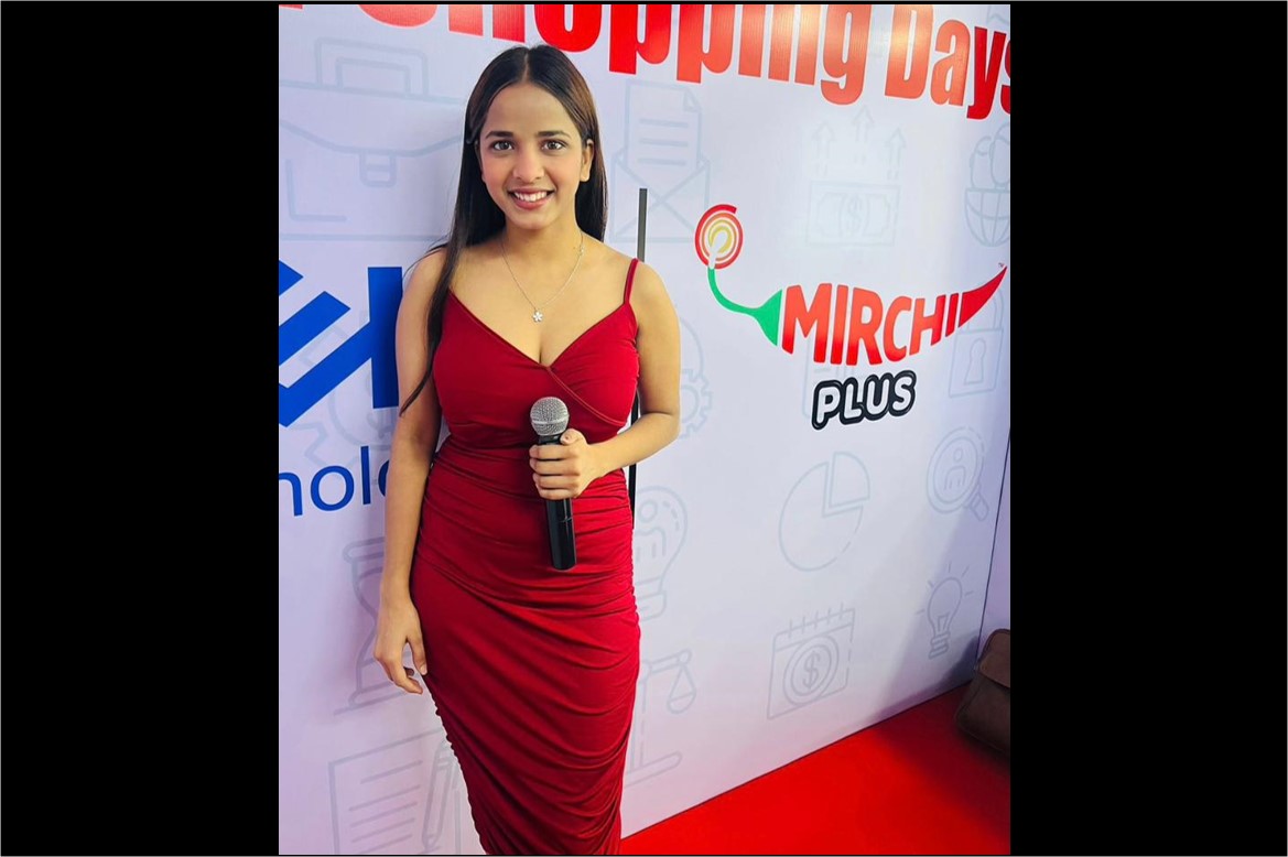 exhibition hostess in gandhinagar